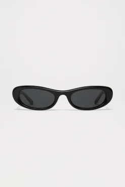 Bow Black - By CHIMI|St. Agni Hot