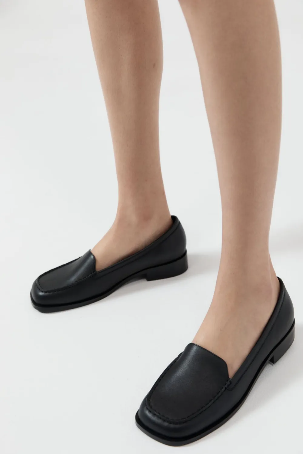 Classic Loafer - Black|St. Agni Store