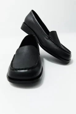 Classic Loafer - Black|St. Agni Store