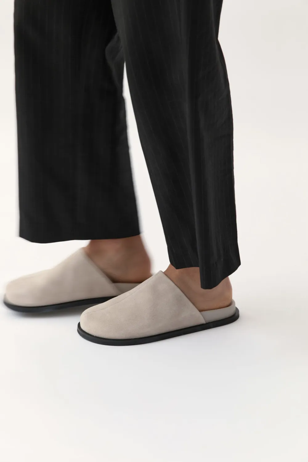 Claudia Mule -|St. Agni Online