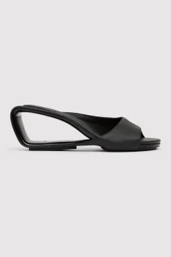 Cut Out Wedge -|St. Agni Hot