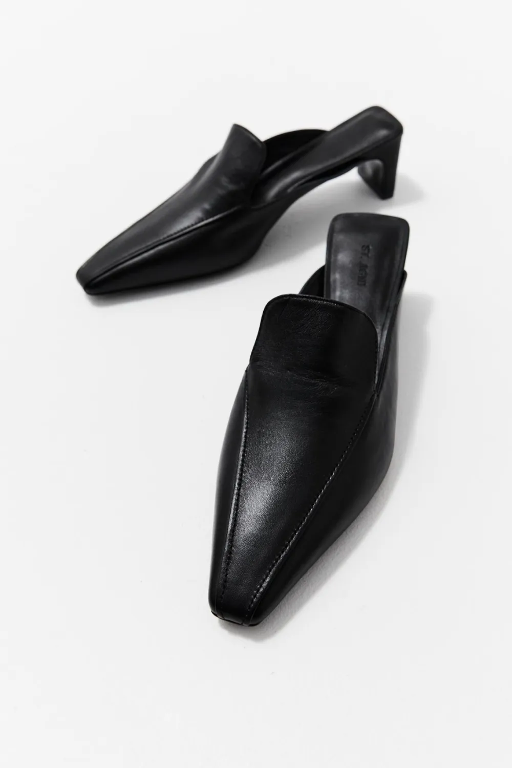 Heeled Loafer - Black|St. Agni Hot