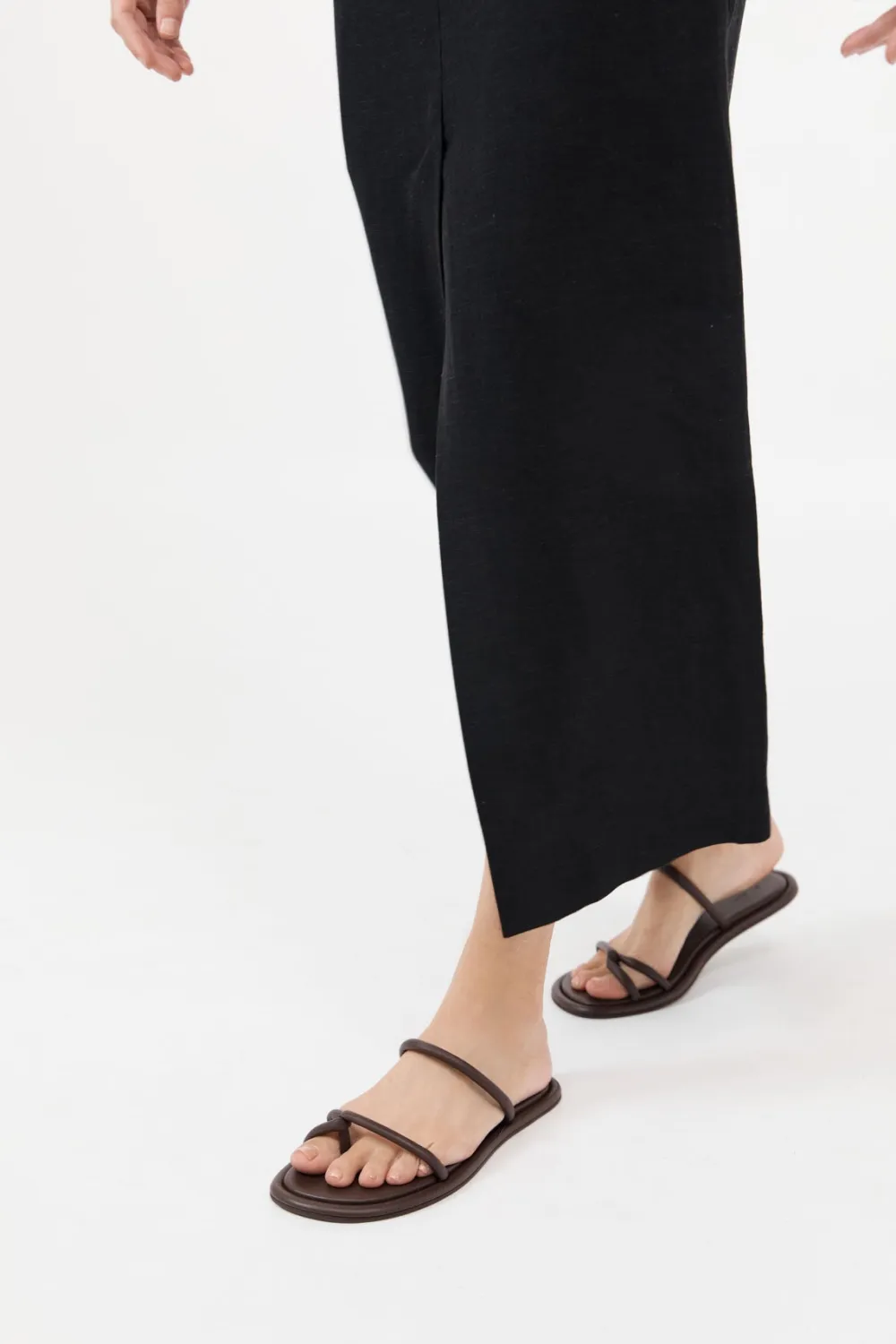 Loop Slides -|St. Agni Store