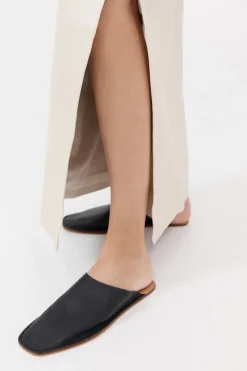 Lounge Slides - Black|St. Agni Online