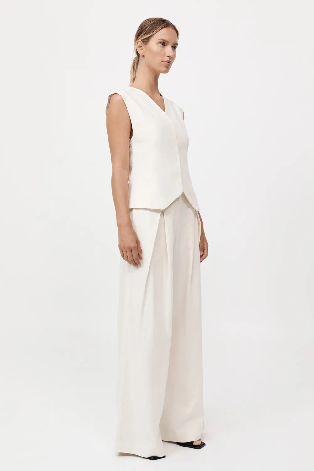 Minimal Tailored Vest - Ivory|St. Agni Cheap