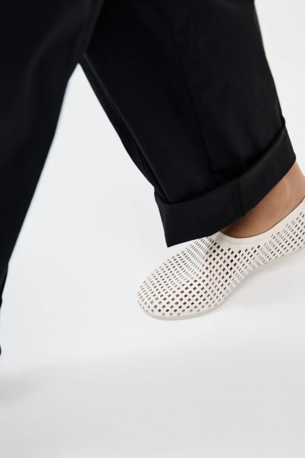 Perforated Ballet Flat -|St. Agni Discount