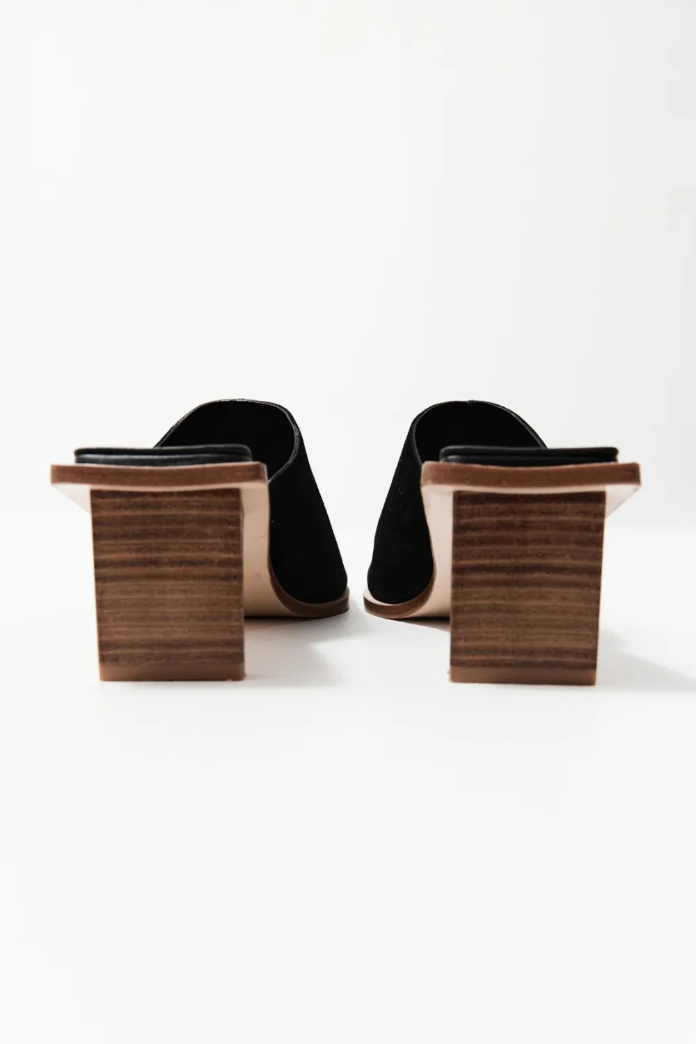 Raw Edge Heel -|St. Agni Outlet