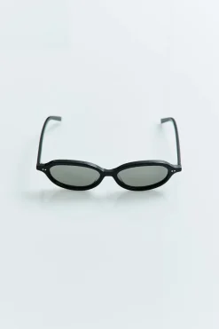 90s Slim Oval Sunglasses -|St. Agni Flash Sale
