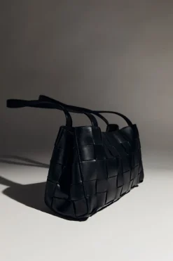 Slim Woven Tote -|St. Agni Store