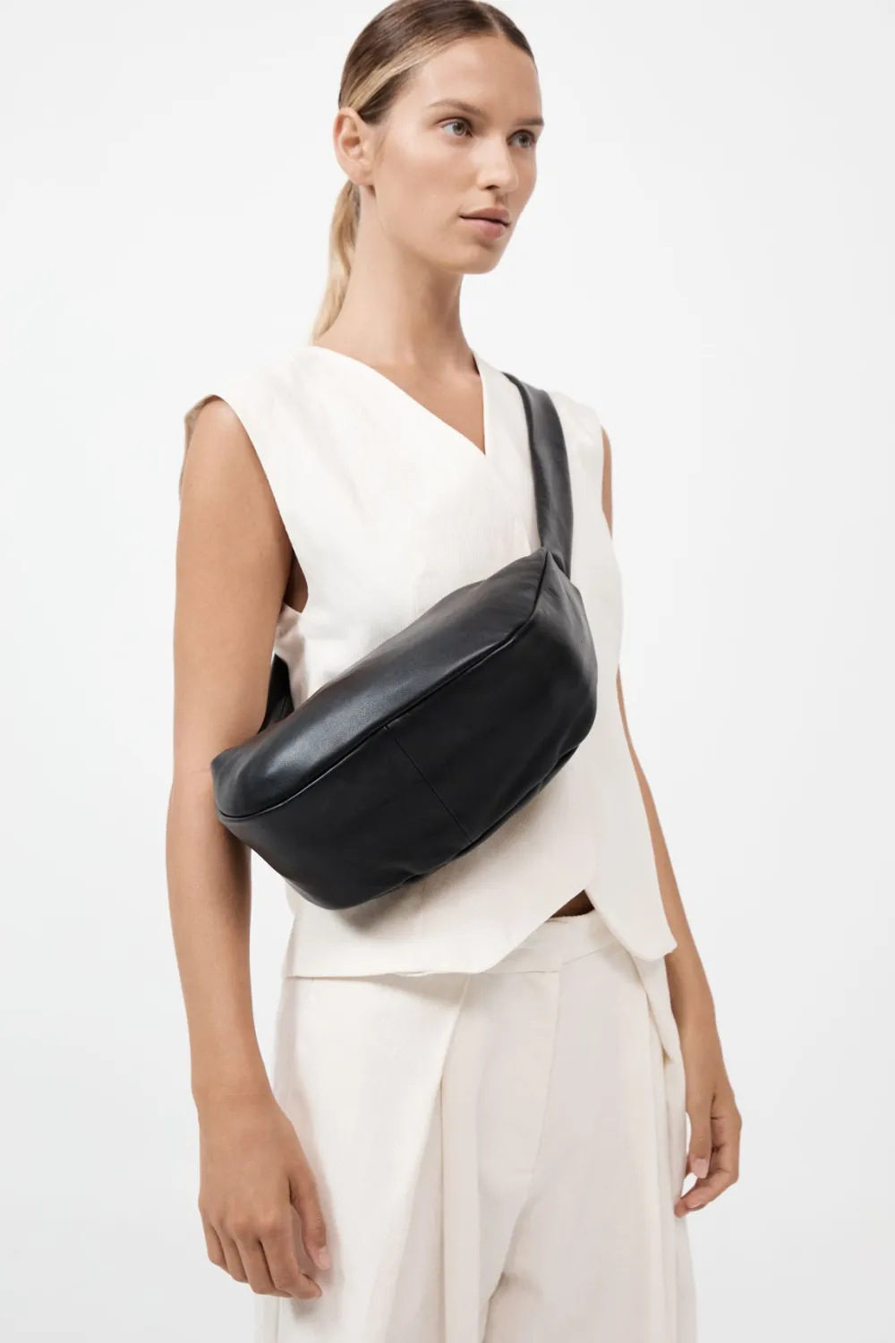 Soft Crescent Bag -|St. Agni Outlet