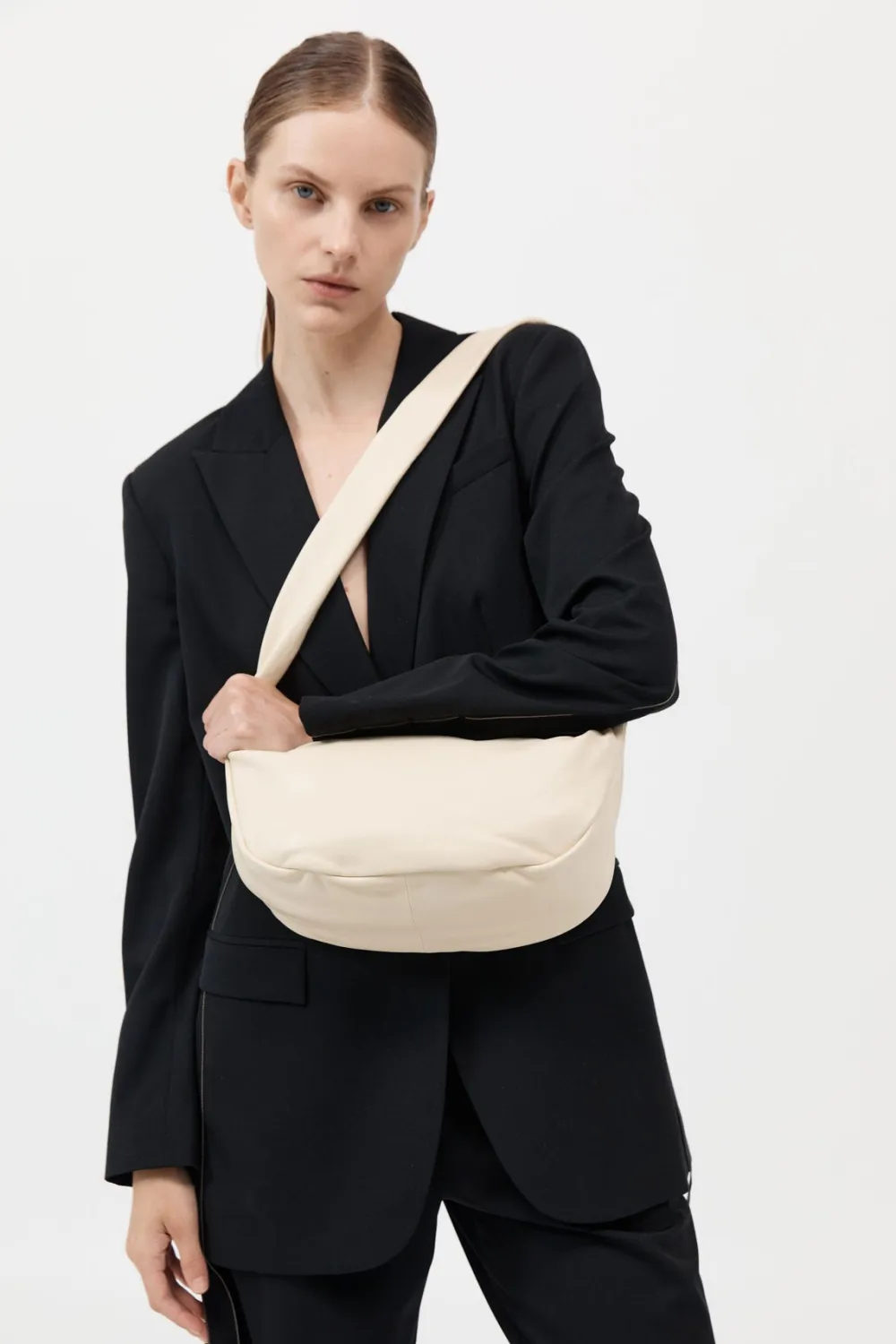 Soft Crescent Bag -|St. Agni Online