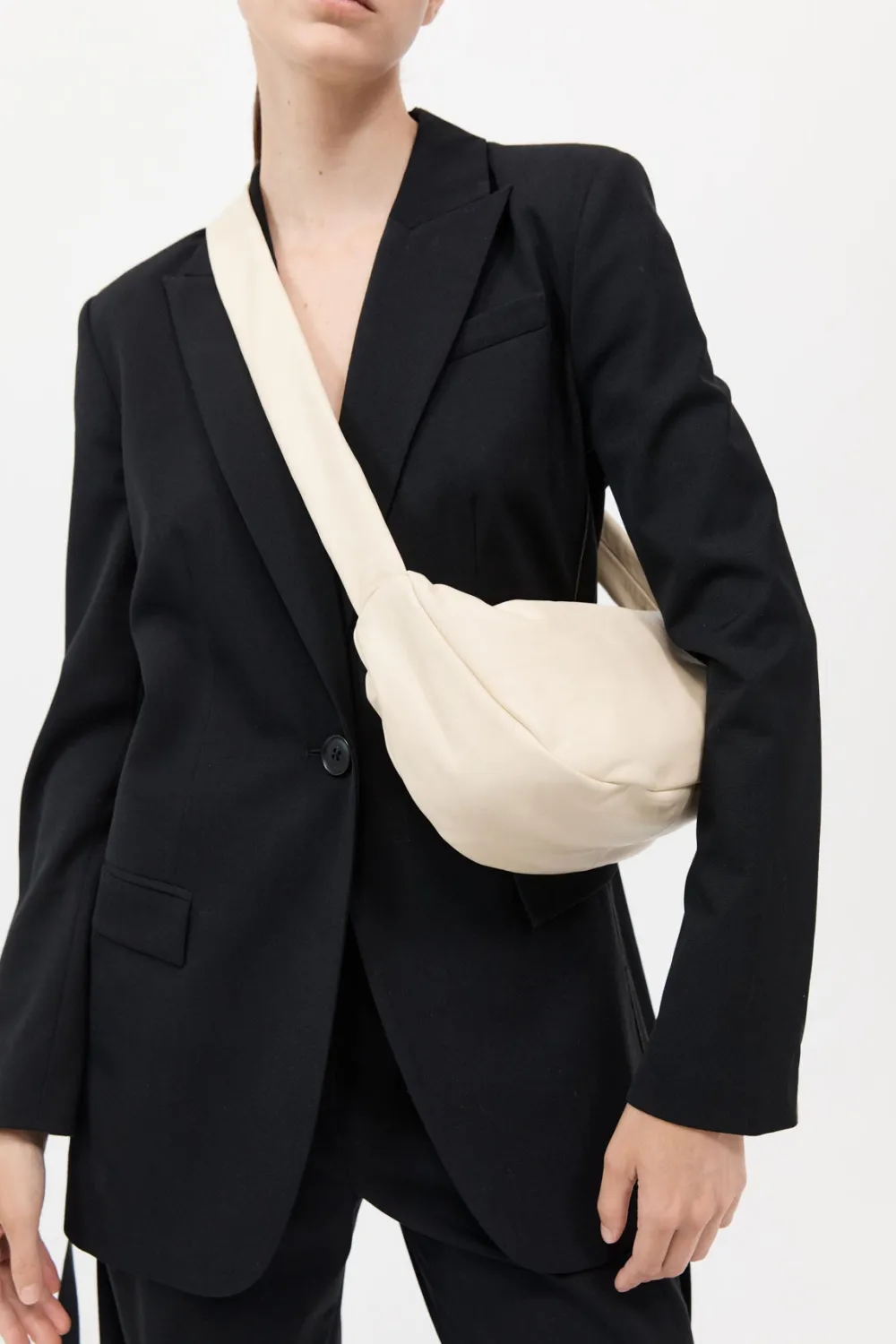 Soft Crescent Bag -|St. Agni Online