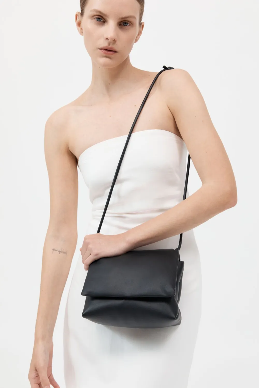 Soft Pillow Bag -|St. Agni New