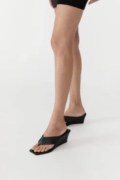 Soft Thong Wedge - Black|St. Agni Online