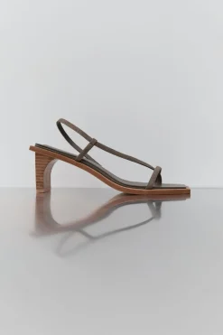 Suede Strap Heel -|St. Agni Best