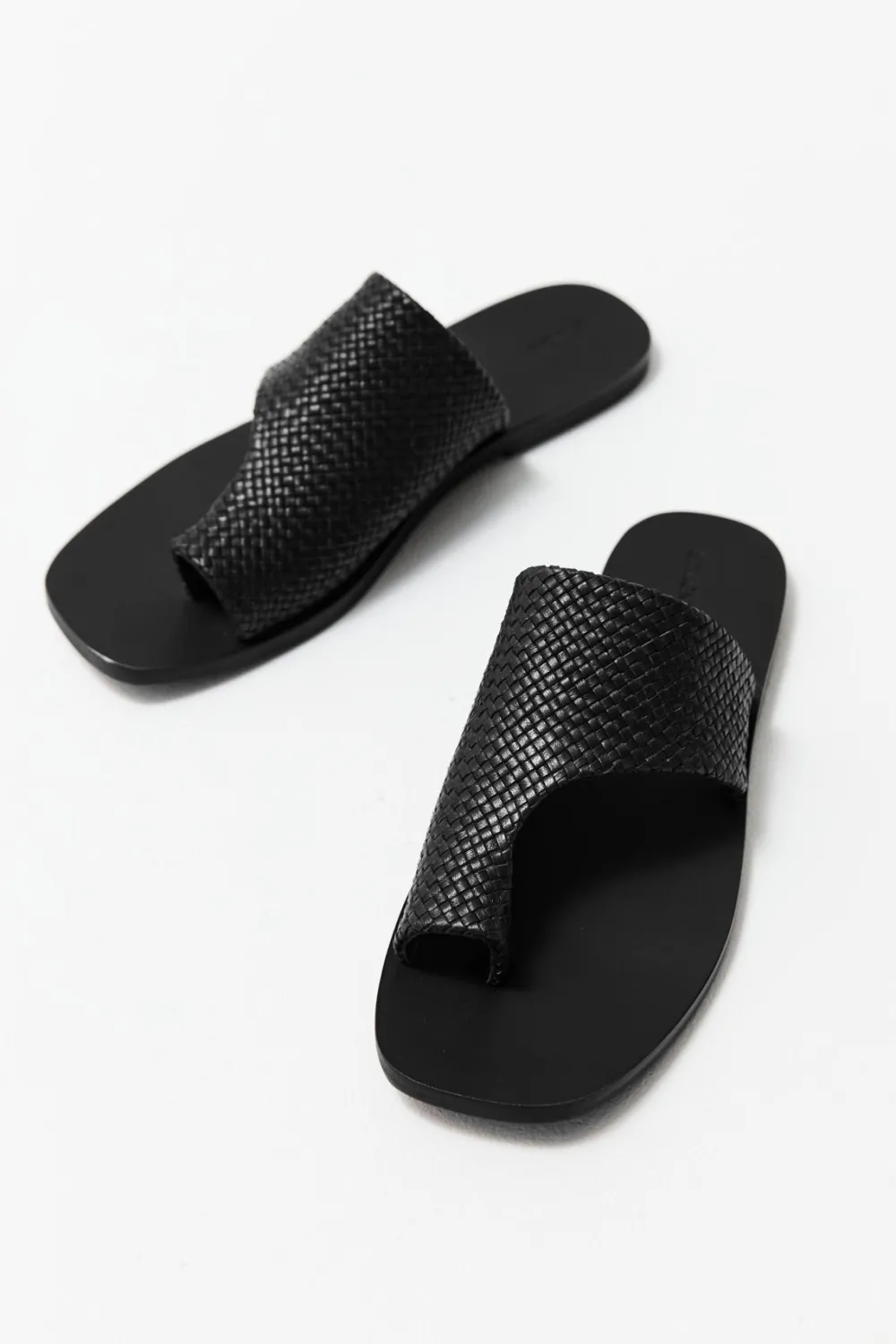 Woven Abstract Slide -|St. Agni Outlet