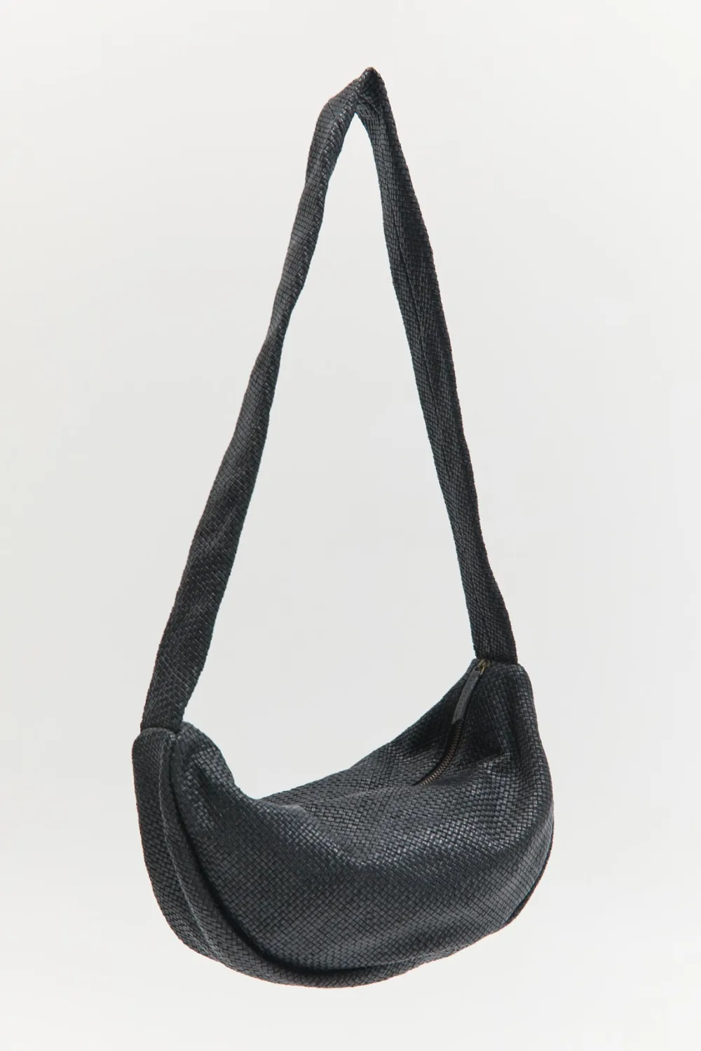 Woven Crescent Bag -|St. Agni Flash Sale