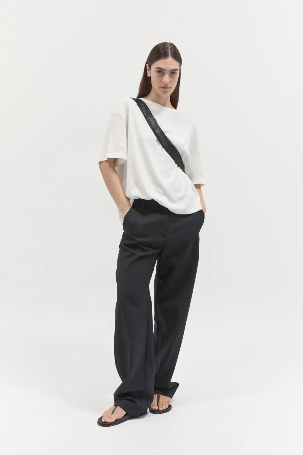 Woven Crescent Bag -|St. Agni Flash Sale