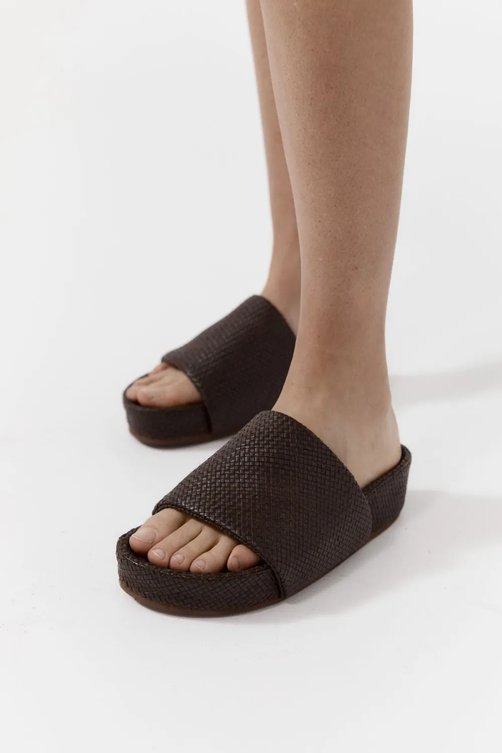Woven Everyday Flatform Slide -|St. Agni Flash Sale